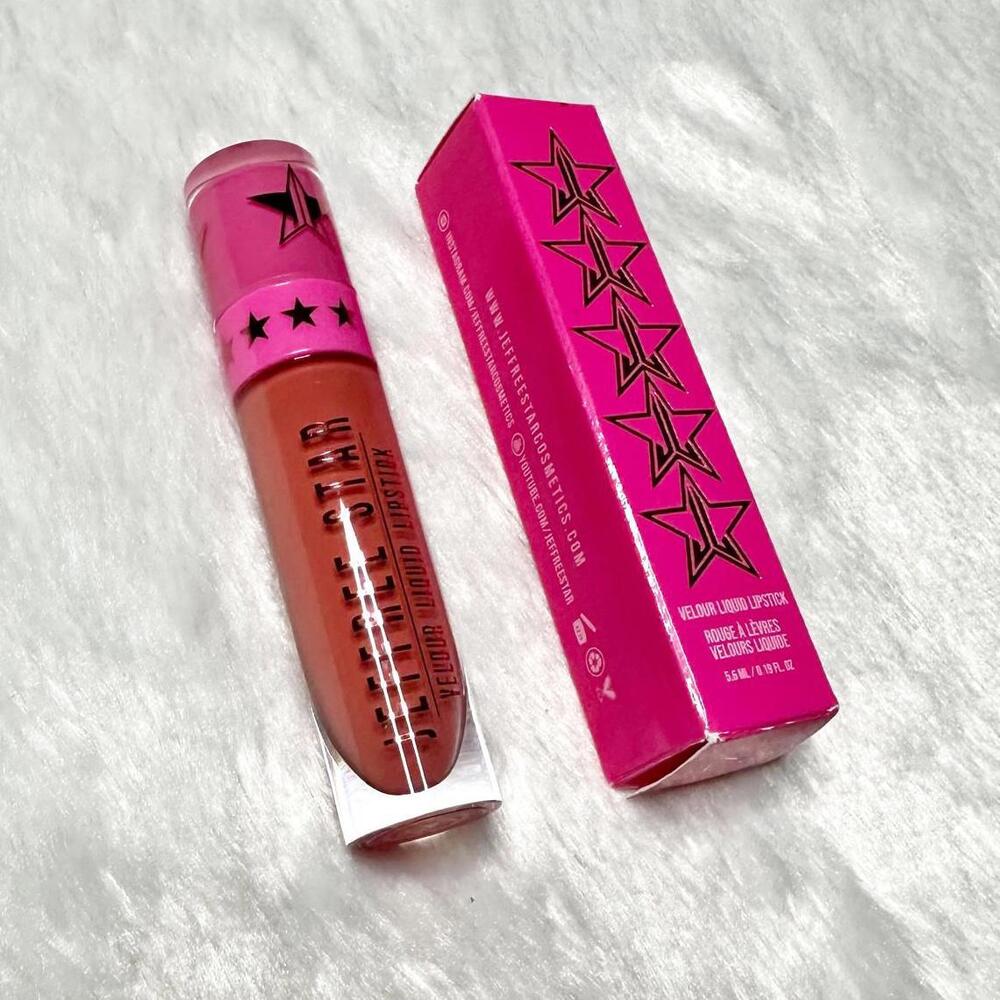 NIB Jeffree Star Limited Edition Velour Liquid Lipstick in Yak Full Size 5.6ml